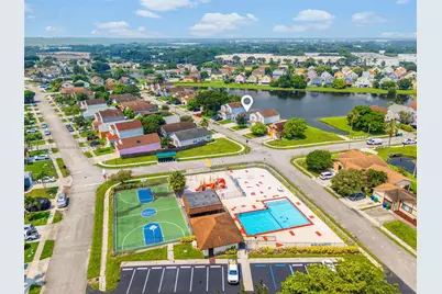 9917 W Elm Ln, Miramar, FL 33025 - Photo 9