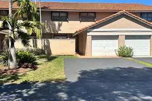 9102 SW 113th Pl Cir E, Miami, FL 33176 - Photo 1