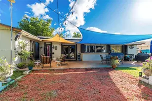 8111 SW 205th St, Cutler Bay, FL 33189 - Photo 47