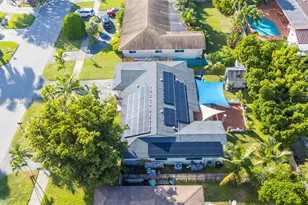 8111 SW 205th St, Cutler Bay, FL 33189 - Photo 33