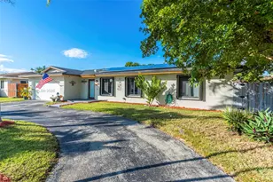 8111 SW 205th St, Cutler Bay, FL 33189 - Photo 43