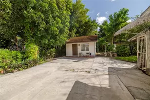 1338 SW 14th St, Miami, FL 33145 - Photo 7