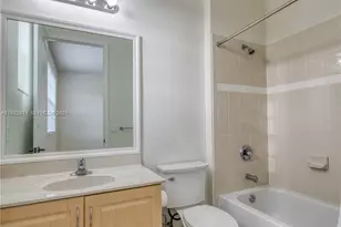 430 SW 147th Ave, Pembroke Pines, FL 33027 - Photo 27