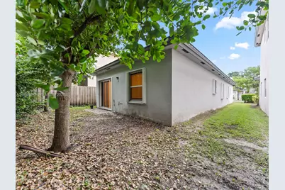 236 SE 32nd Ave, Homestead, FL 33033 - Photo 15