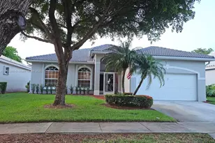 2635 SE 4th Pl, Homestead, FL 33033 - Photo 3