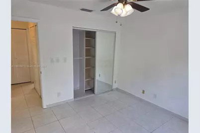 460 Lakeview Drive #2, Weston, FL 33326 - Photo 13