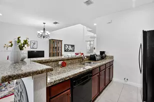 728 SE 2nd St, Pompano Beach, FL 33060 - Photo 7