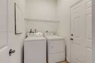 1947 SE 23rd Rd, Homestead, FL 33035 - Photo 19