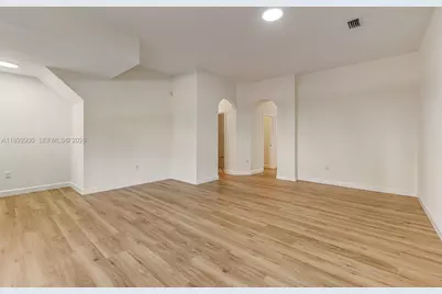 1947 SE 23rd Rd, Homestead, FL 33035 - Photo 9