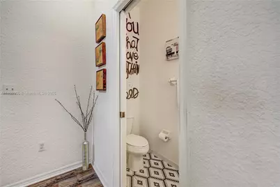 1947 SE 23rd Rd, Homestead, FL 33035 - Photo 19