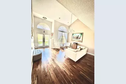 18249 SW 3rd St, Pembroke Pines, FL 33029 - Photo 7