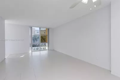 210 172nd St #432, Sunny Isles Beach, FL 33160 - Photo 11