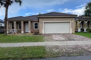 1321 SE 16th Ave, Homestead, FL 33035 - Photo 1