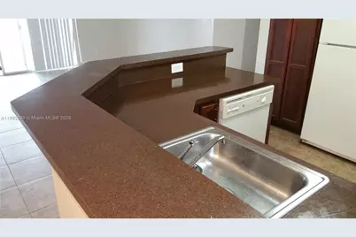 7640 Westwood Dr #407, Tamarac, FL 33321 - Photo 13