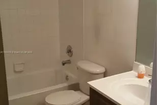 7640 Westwood Dr, Tamarac, FL 33321 - Photo 15