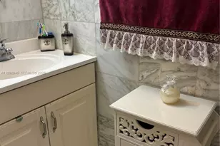 1350 W 53rd St, Hialeah, FL 33012 - Photo 25