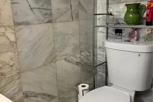 1350 W 53rd St, Hialeah, FL 33012 - Photo 23