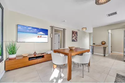 [Address not provided], Miami, FL 33161 - Photo 7