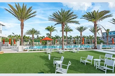 10450 NW 67th St, Doral, FL 33178 - Photo 29