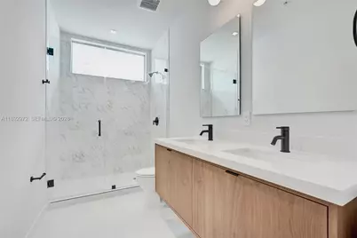 503 NE 61st St, Miami, FL 33137 - Photo 15