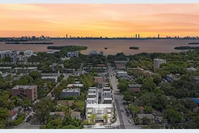 525 NE 61st St, Miami, FL 33137 - Photo 1