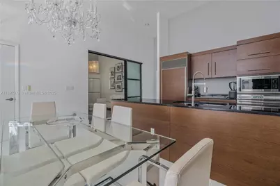 465 Brickell Ave #2805, Miami, FL 33131 - Photo 3
