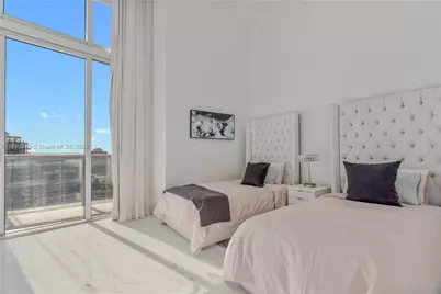 465 Brickell Ave #2805, Miami, FL 33131 - Photo 17