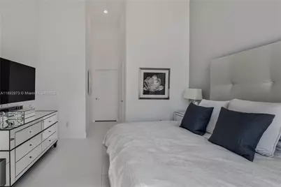 465 Brickell Ave #2805, Miami, FL 33131 - Photo 25