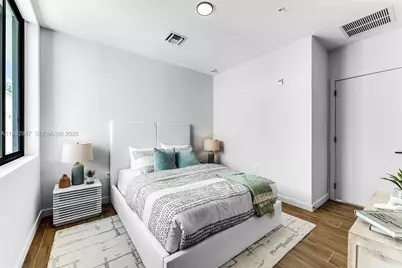 527 NE 61st St, Miami, FL 33137 - Photo 13