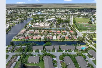 7641 NW 99th Ave, Tamarac, FL 33321 - Photo 37