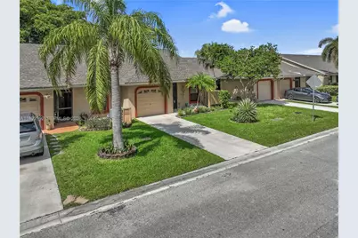 7641 NW 99th Ave, Tamarac, FL 33321 - Photo 27