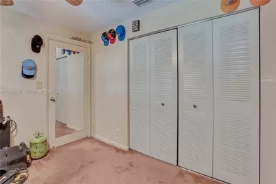 7641 NW 99th Ave, Tamarac, FL 33321 - Photo 7