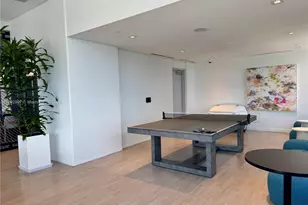 227 NE 2nd St, Miami, FL 33132 - Photo 33