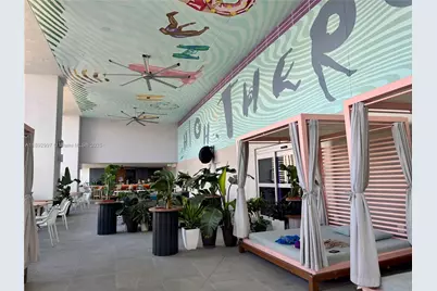 227 NE 2nd St #2105, Miami, FL 33132 - Photo 35