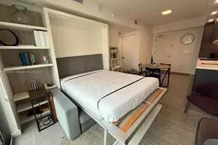 227 NE 2nd St, Miami, FL 33132 - Photo 11