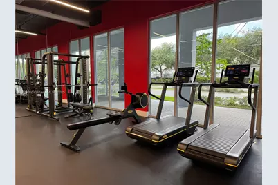 7661 NW 107th Ave #405, Doral, FL 33178 - Photo 9