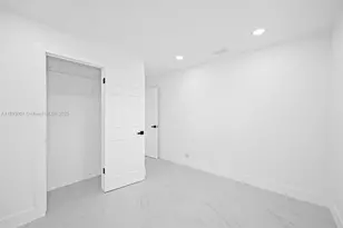 8201 SW 7th Ct, North Lauderdale, FL 33068 - Photo 17