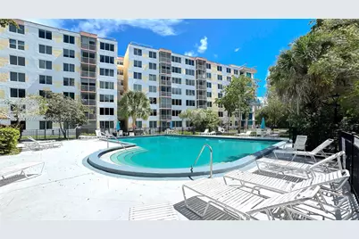 17890 W Dixie Hwy 319 Hwy #319, North Miami Beach, FL 33160 - Photo 17