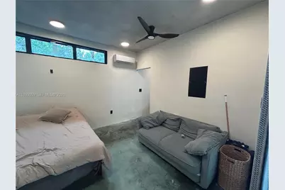 150 NW 44th St, Miami, FL 33127 - Photo 13