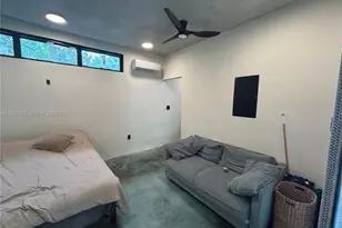 150 NW 44th St, Miami, FL 33127 - Photo 13