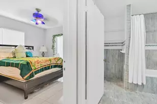 822 Avenida Hermosa, West Palm Beach, FL 33405 - Photo 11