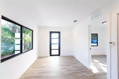 764 NW 36th Ave #1, Miami, FL 33125 - Photo 7