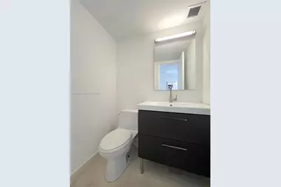 1800 Collins Ave #12E, Miami Beach, FL 33139 - Photo 5