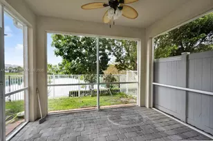 1422 Silk Oak Dr, Hollywood, FL 33021 - Photo 43