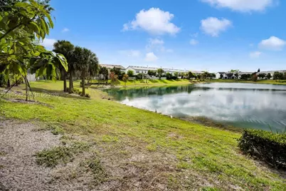 1422 Silk Oak Dr, Hollywood, FL 33021 - Photo 47