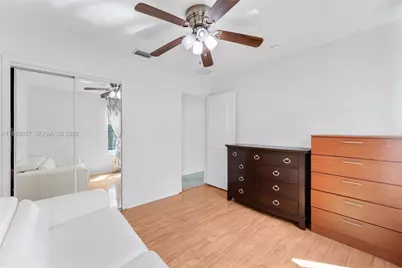 382 NE 19th Ave, Homestead, FL 33033 - Photo 23