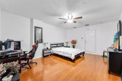 382 NE 19th Ave, Homestead, FL 33033 - Photo 19