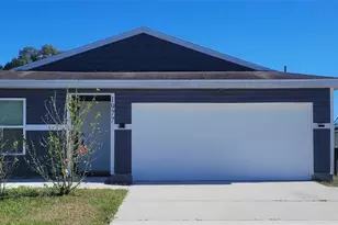 1977 SE Floresta Dr, Port Saint Lucie, FL 34983 - Photo 1