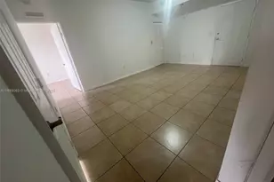 5271 SW 8th St, Miami, FL 33134 - Photo 5