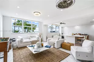 905 Brickell Bay Dr, Miami, FL 33131 - Photo 21